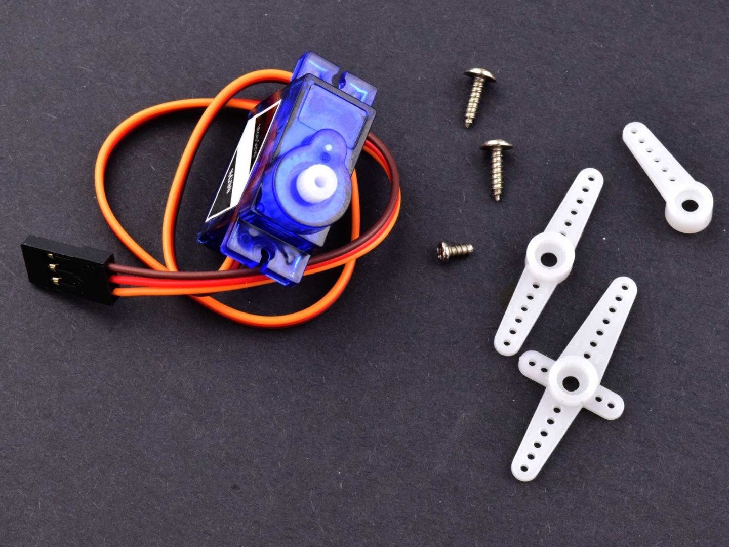 Micro RC Servo SG90 4.8-6V for helicopters cars planes 9