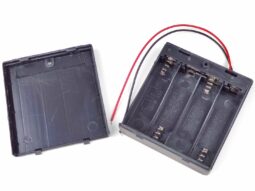 Battery Box Holder 4x AA with Lid and Power Switch