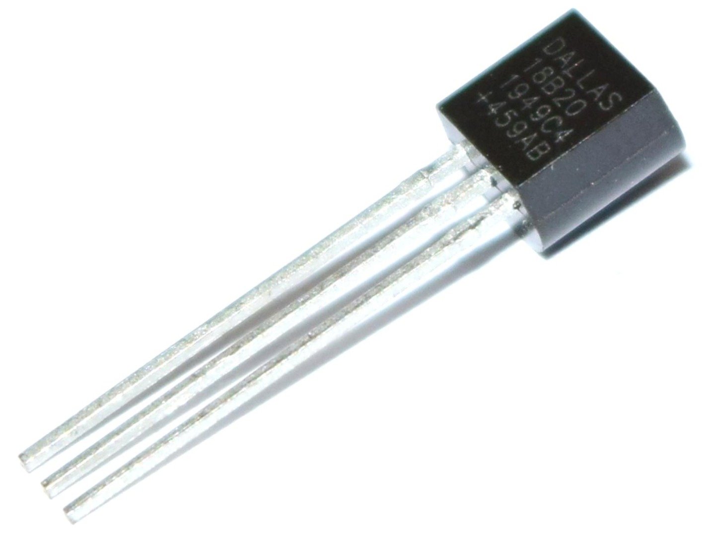 Maxim DALLAS DS18B20+ Digital Temperature Sensor – 3 to 5.5V 4