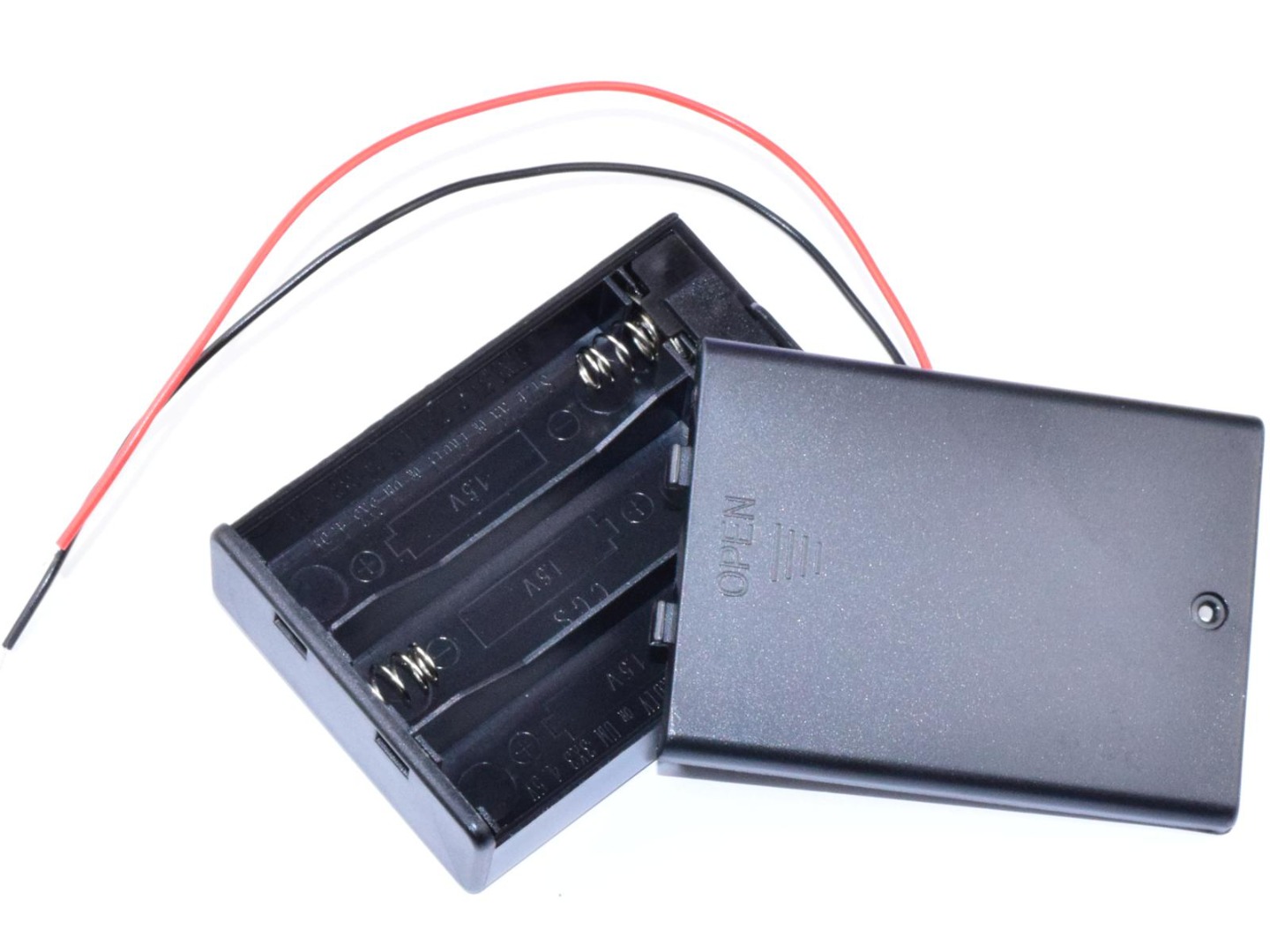Battery Box Holder 3 x AA with Lid and Power Switch 3
